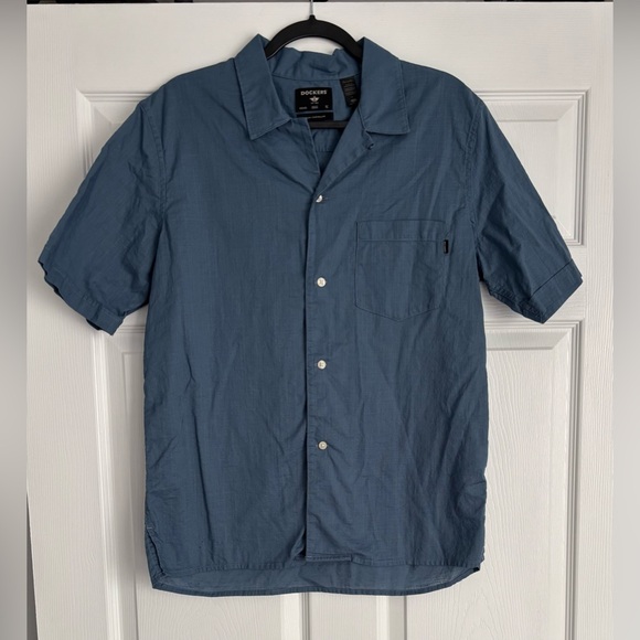Dockers Other - Men’s Dockers Regular Fit Blue Camp Short Sleeve Cool Cotton Shirt, Size M